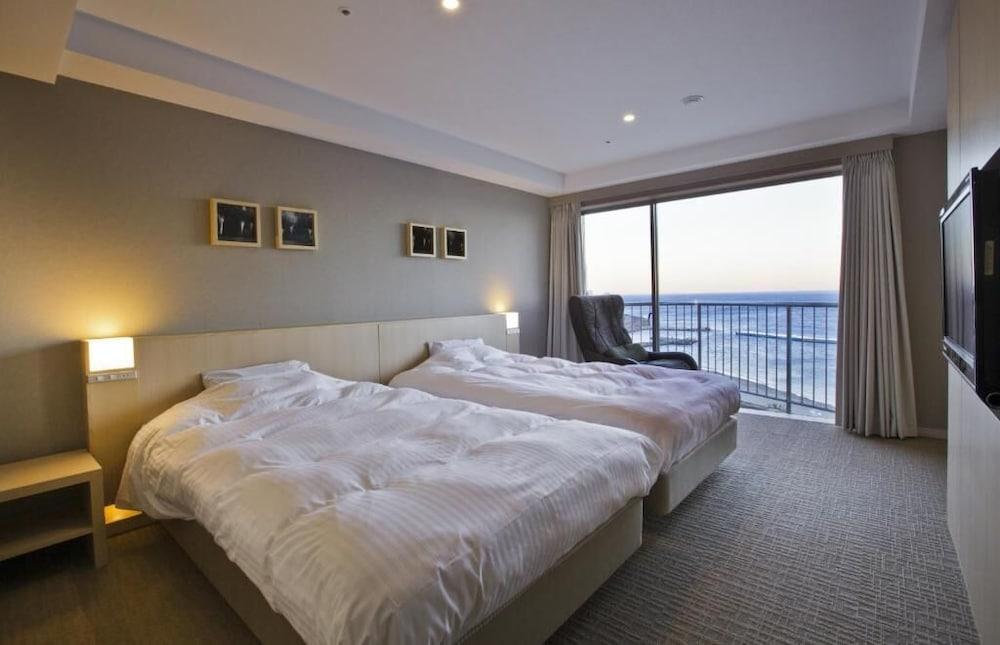 Atami Seaside Spa & Resort Εξωτερικό φωτογραφία